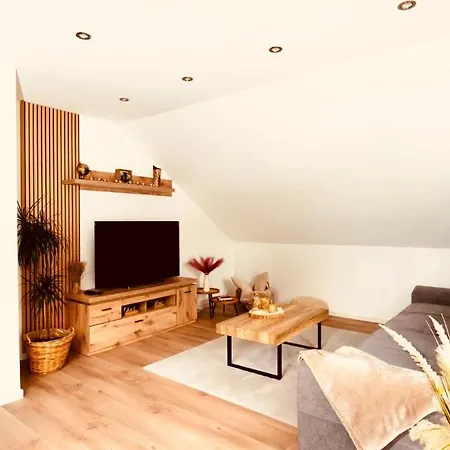 3,5-zimmer Inkl Arbeitsplatz, Wlan & Free Netflix, Amazon-free Parken Vollausgestattete Wohnung, 24h Check In هام